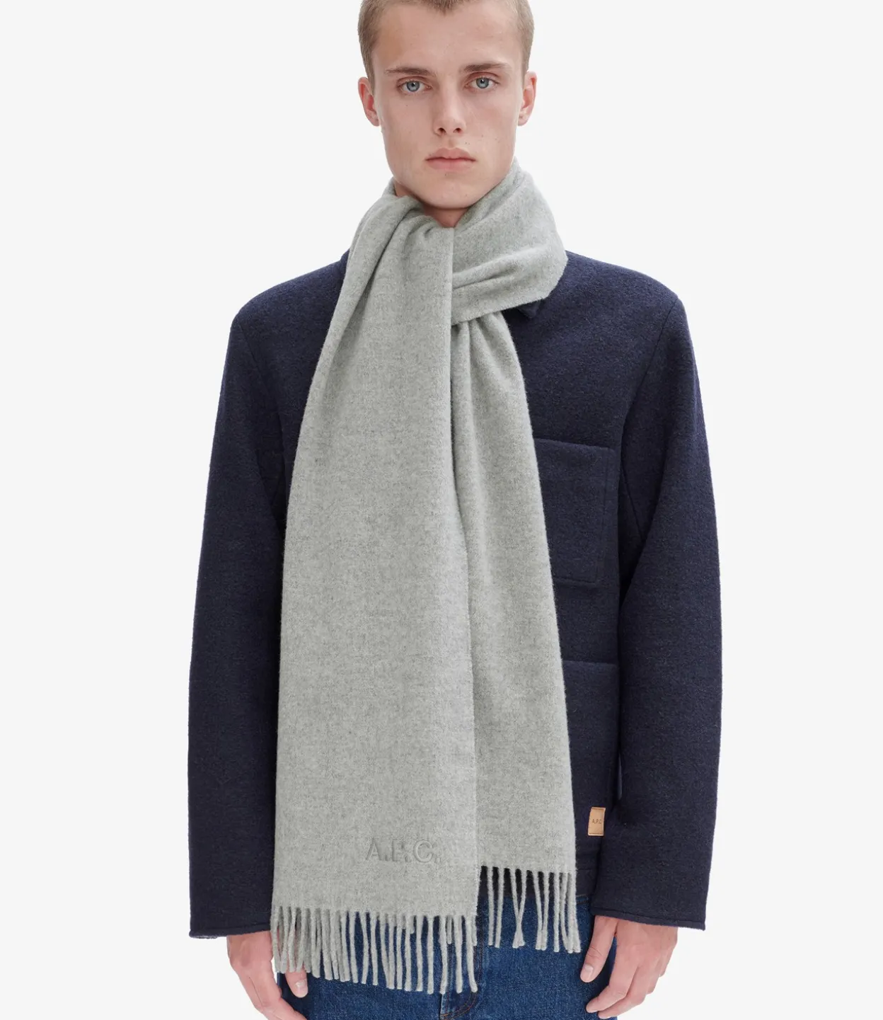 Alix Brodu00e9e scarf