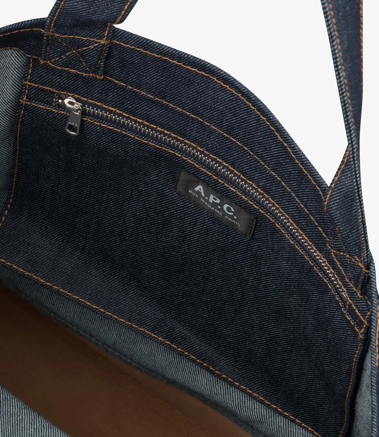 Axel E/W tote bag