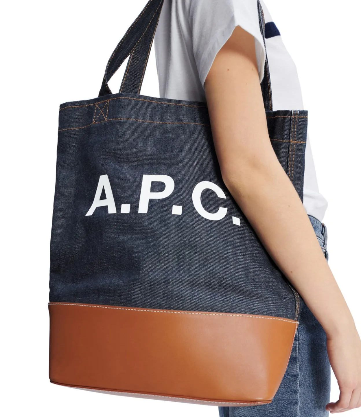 Axel tote bag