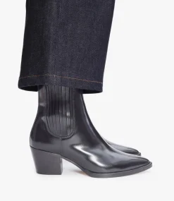 Debbie Santiago boots