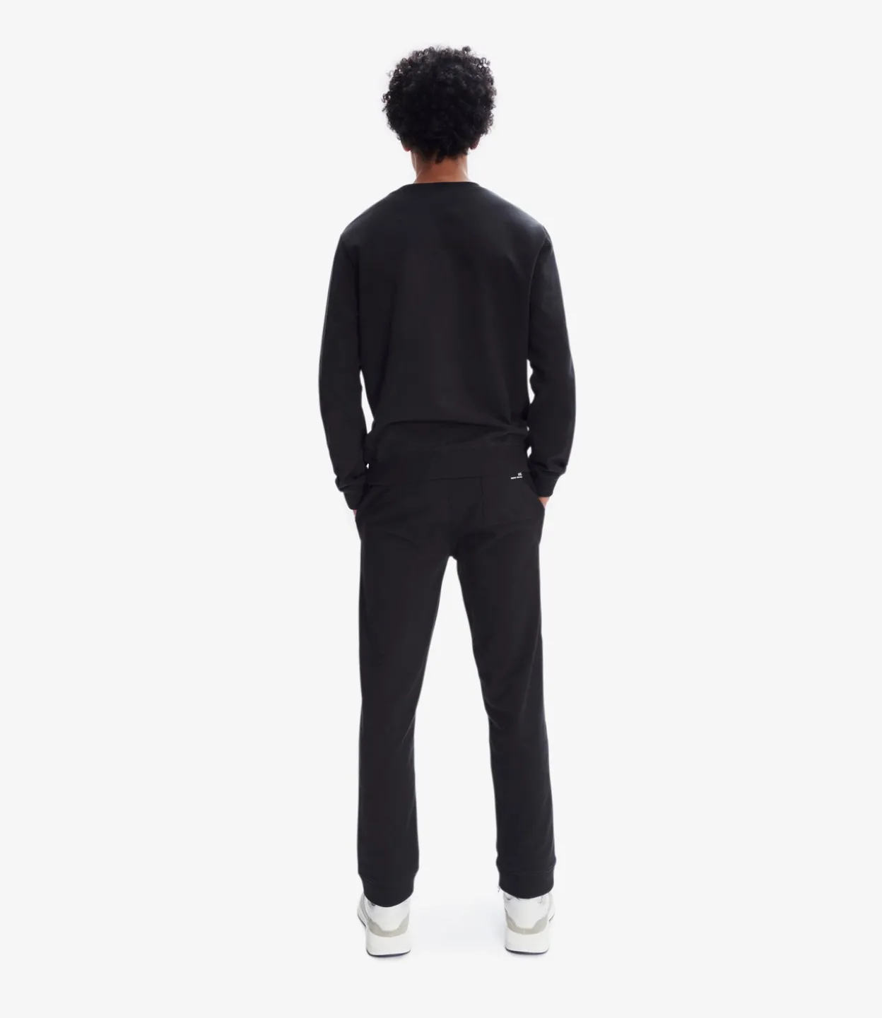 Item sweatshirt