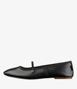 Swan ballet flats