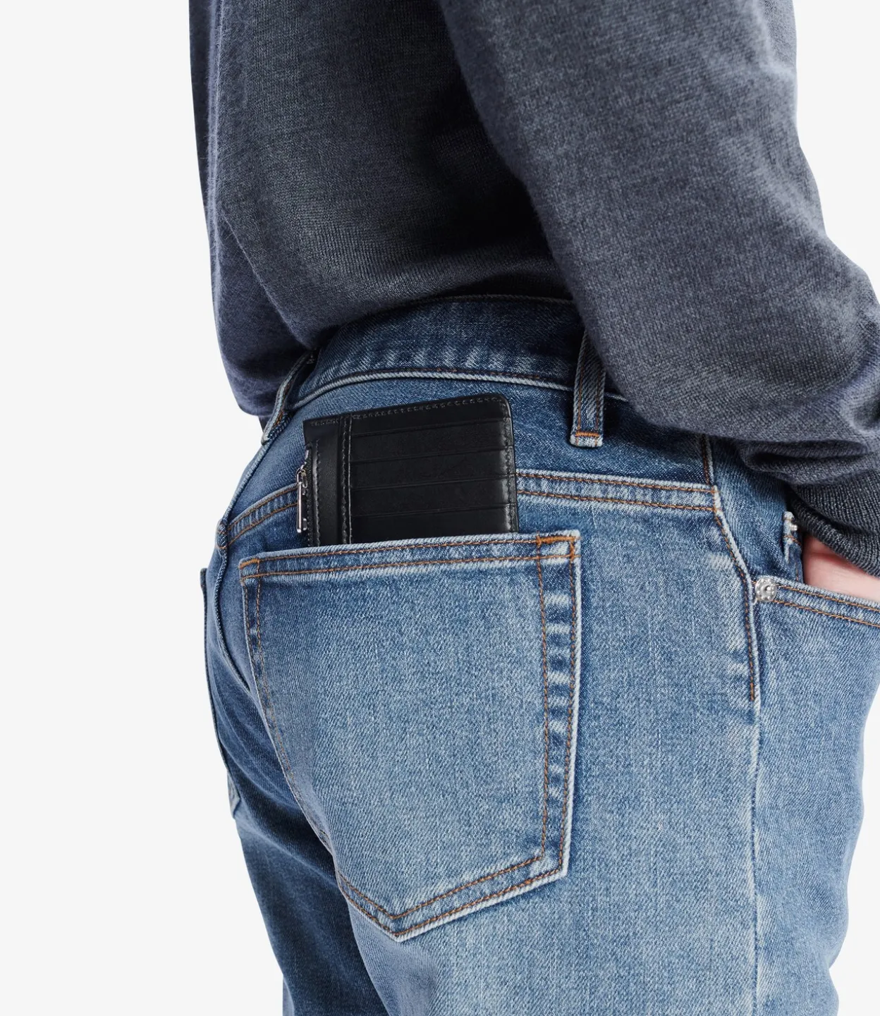 Walter cardholder